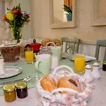 Mellieha Cosy House Of Character By Homely Hébergement de vacances