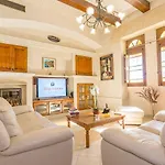 Hébergement de vacances Mellieha Cosy House Of Character By Homely Ix-Xaghra ta' Barra