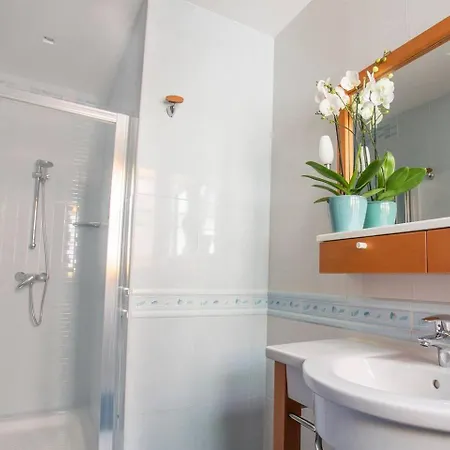 Tatil Evi Mellieha Cosy House Of Character By Homely