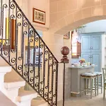 Mellieha Cosy House Of Character By Homely