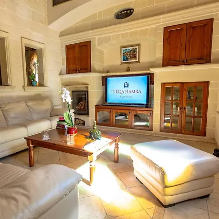 Mellieha Cosy House Of Character By Homely *