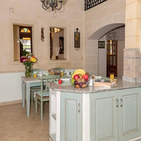 Mellieha Cosy House Of Character By Homely * Ix-Xaghra ta' Barra