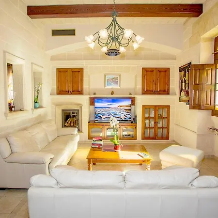 Casa de Férias Mellieha Cosy House Of Character By Homely Ix-Xaghra ta' Barra