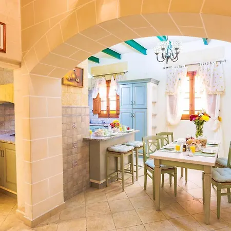 Mellieha Cosy House Of Character By Homely