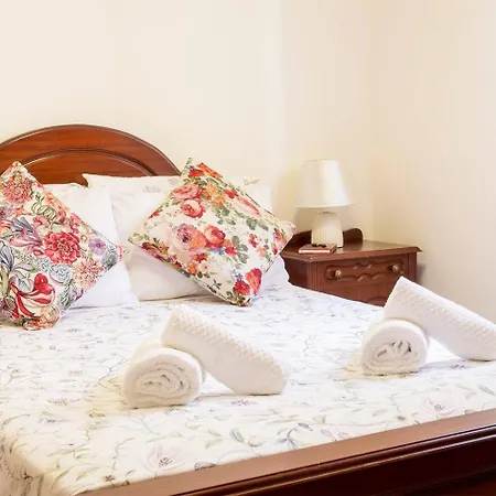 Casa de Férias Mellieha Cosy House Of Character By Homely