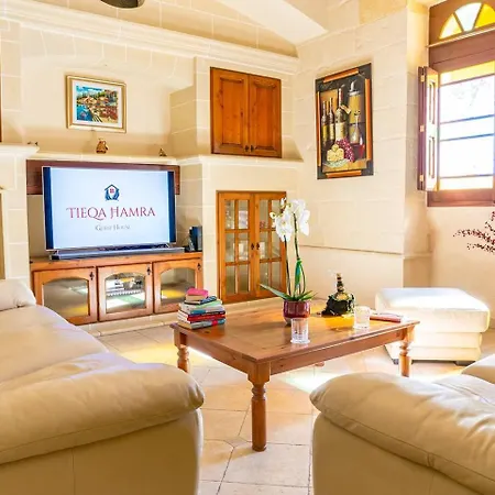 Mellieha Cosy House Of Character By Homely