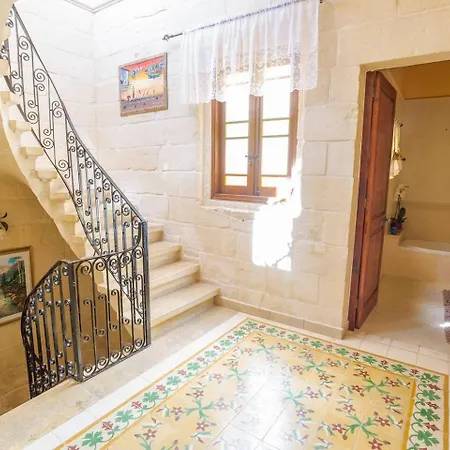 Casa de Férias Mellieha Cosy House Of Character By Homely Ix-Xaghra ta' Barra